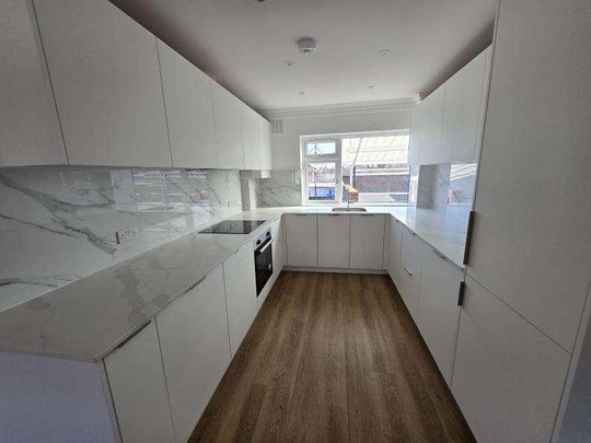 Hertford Road, Enfield, EN3 - Photo 1