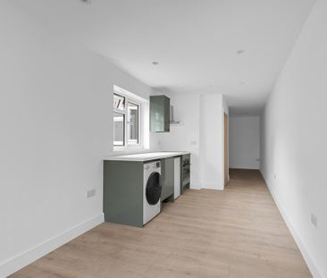 Studio to rent - Photo 3