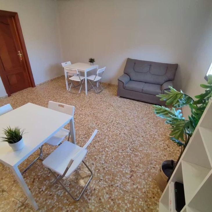 Plaza de Corpus Barga, Madrid, Community of Madrid 28053 - Foto 1