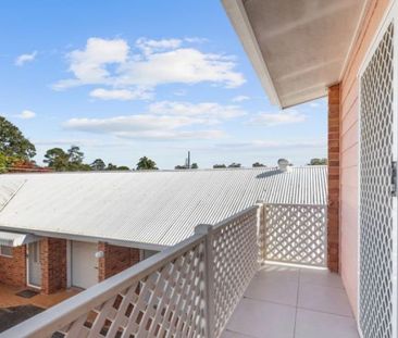 CLEVELAND - PERFECT LOCATION -2 BATHROOMS - Photo 5