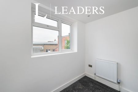 1 bedroom flat to rent Kingston Road, Portsmouth PO2 - Photo 3