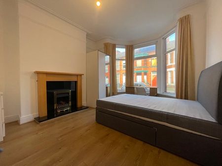 Property For Let - Foxdale Road - Photo 4