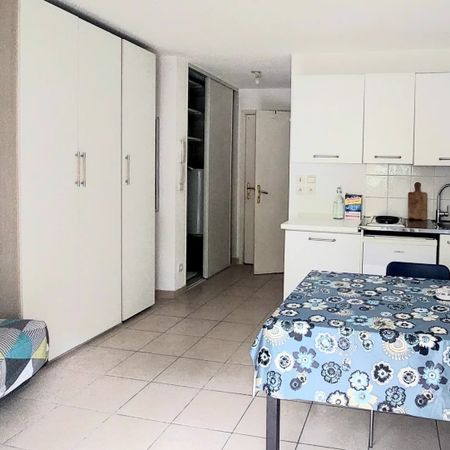 NICE - PASTEUR - STUDIO MEUBLE - BALCON - Photo 3