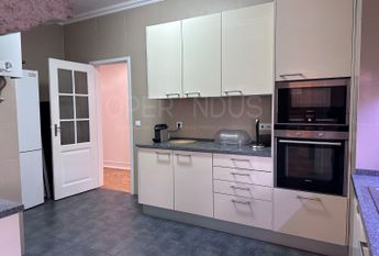 Apartamento T5 em Lisboa