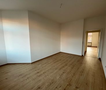 #2-Zimmer Wohnung #Renoviert #geräumig #Abstellkammer #offene Küche... - Foto 4