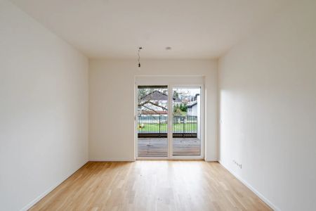 Helle 1-Zimmer-Wohnung mit großzügiger Terrasse und Tiefgaragenparkplatz - Photo 3