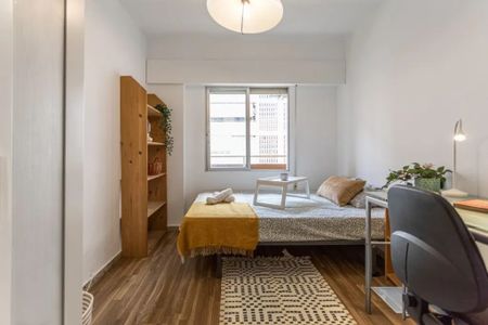 Carrer del Poeta Más i Ros, Valencia, Valencian Community 46022 - Photo 2