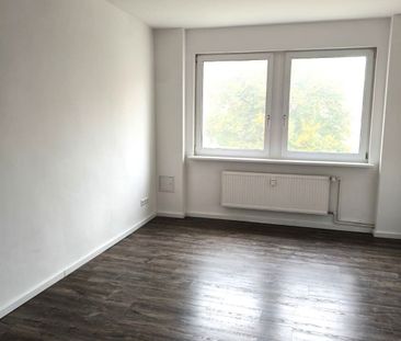 Schöne 2 Zimmer-Whg., Bad mit Fenster, EBK, sehr schön hochwertig S... - Photo 5