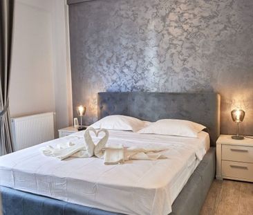 Apartament cu 2 camere de închiriat în Mamaia – Vedere la mare, apr... - Fotografie 5