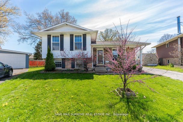 For Lease - 8 Altmar Court, St. Catharines, Ontario - Photo 1