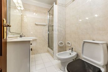 Apartamento T3 em Lisboa