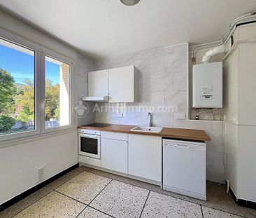 Location Appartement 3 pièces 60m² VEYRE MONTON 63960 - Photo 2