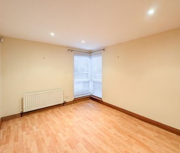 1 Silverwood Court, Lurgan, BT66 6RP - Photo 3