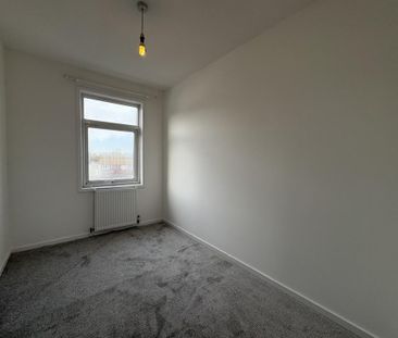 3 bedroom apartment to rent - Photo 3
