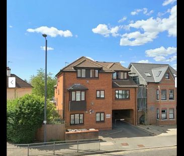 1 Bed Flat, Bessborough Road, HA1 - Photo 4