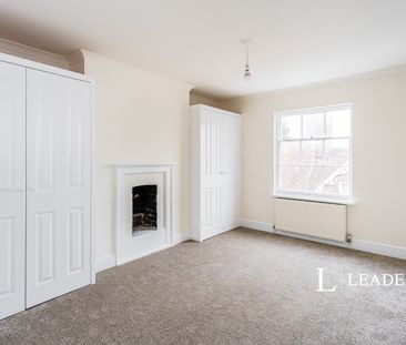 2 bedroom apartment to rent Cliffe High Street, Lewes - Photo 6