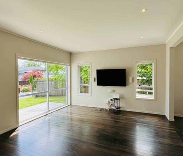 Premium Location in Greenhithe - Photo 1