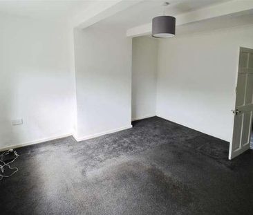 Reevy Road West, Bradford, BD6 - Photo 3