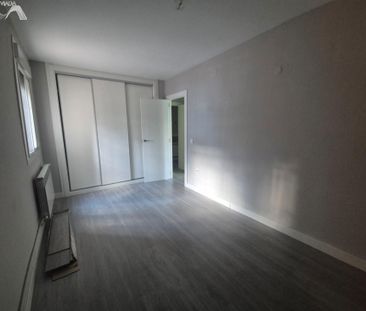 Piso de alquiler en Calle Malagón, 30, PAU 2-600 - Photo 4