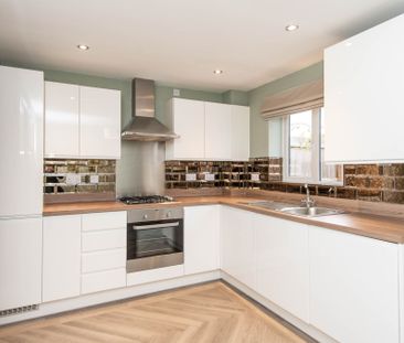 3 bedroom House to rent - Photo 5