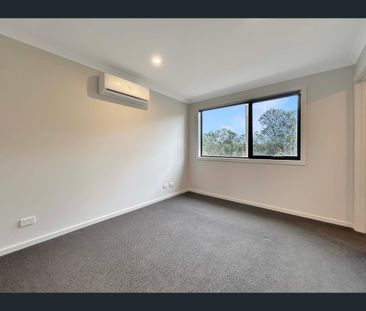 15 Avalon Walk, Armstrong Creek, Vic 3217 - Photo 1