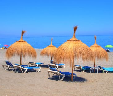 House in Estepona, Costa del Sol - Photo 2