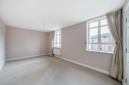 3 bedroom apartment to rent - Photo 3