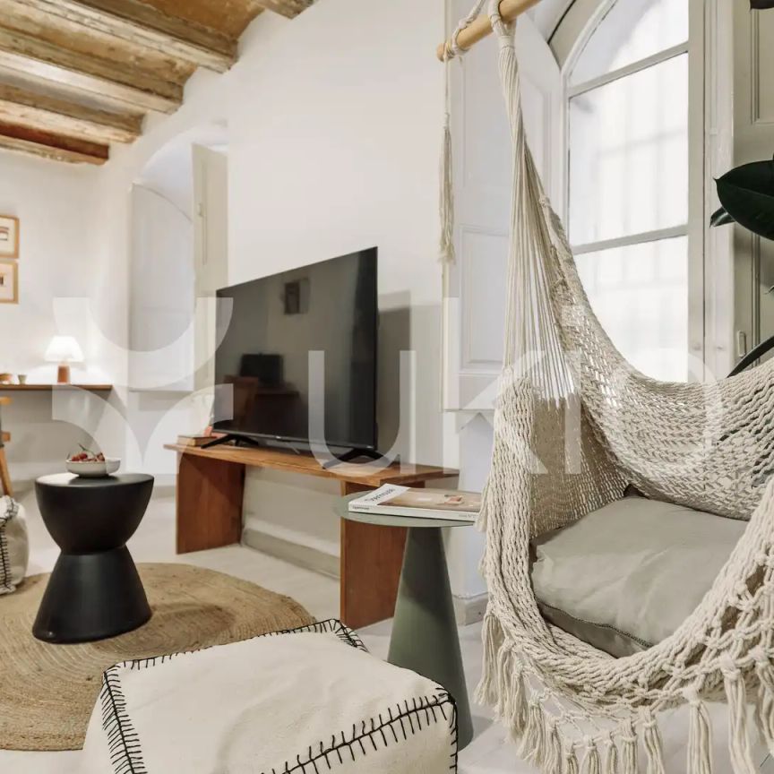 Apartamento de alquiler en Carrer de la Victòria, Sant Pere, Sta. Caterina i la Ribera - Photo 1