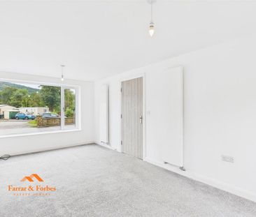 3 bedroom semi-detached house to rent - Photo 6