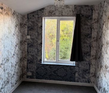 1 Bed Terraced House, Russell Street, LU1 - Photo 4