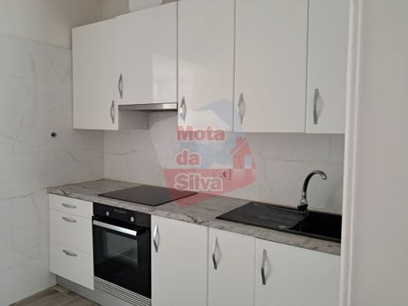 Apartamento T1+1 em Setúbal - Photo 2