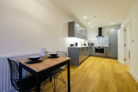 1 Bedroom Home – Medium Let - Photo 4