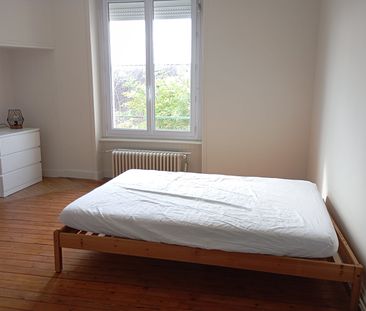 Location Appartement 4 pièces 116m² - Photo 6