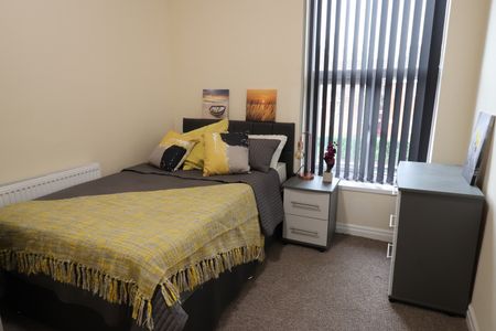 Great Location-Double Room - Photo 4