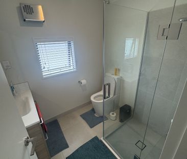 66 Matipo Road, Te Atatu Peninsula - Photo 6