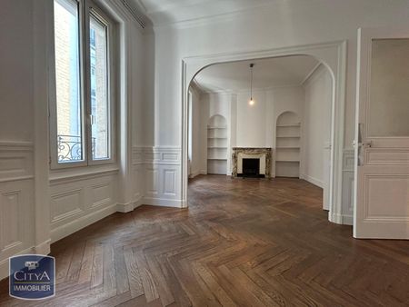 Location Appartement 3 pièces 78m² ST ETIENNE 42100 - Photo 2