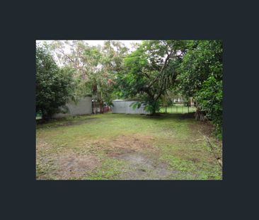 Dual Living Potential In Central Location - Photo 5