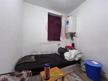 Roberts Road, LE4, Leicester - Photo 5