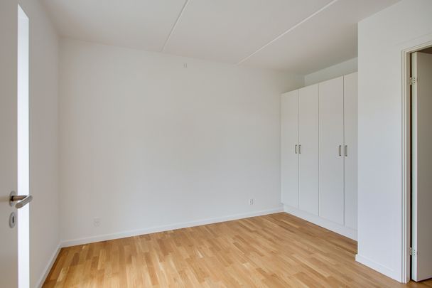 Eigtveds Alle 1, 1. tv. 2630 Taastrup - Photo 1