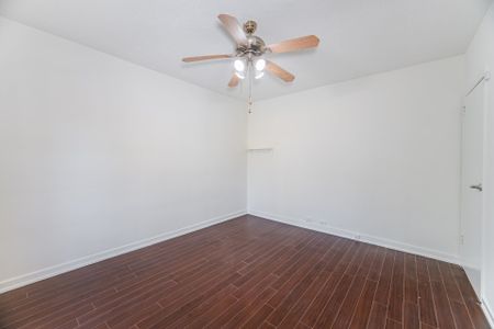 For Lease - 56 Ash Crescent, Toronto, Ontario - Photo 3