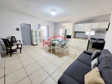 CASA EN RENTA EN COL. SAN BENITO - Photo 2