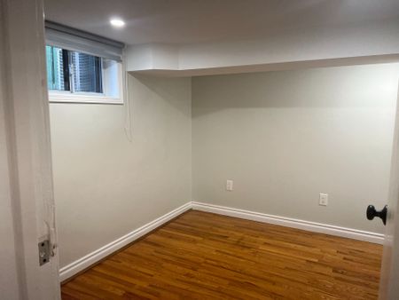 For Lease - 54 Newlands Avenue, Toronto, Ontario - Photo 2