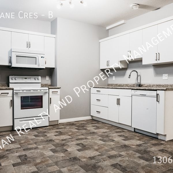 1 Bed 1 Bath BASEMENT SUITE Located in harbour landing - Photo 1