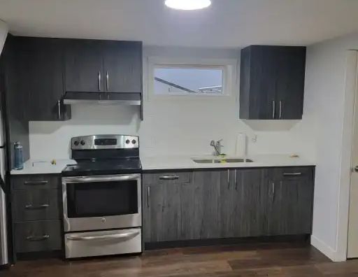 NEWLY RENOVATED 2 BDR WITH 1 BATH BASMENT SUITE AVAILABLE TO RENT. | 2 - 1944 10 Avenue Northeast, Calgary - Photo 1