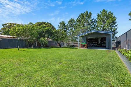 Home For Rent - Photo 2