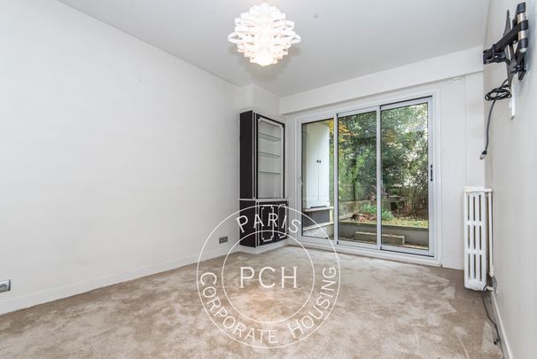 Rue des Charmes, - Photo 1