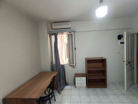 Studio/Γκαρσονιέρα για ενοικίαση Κέντρο - Αγία Τριάδα (Ηράκλειο Κρήτης) - Photo 2