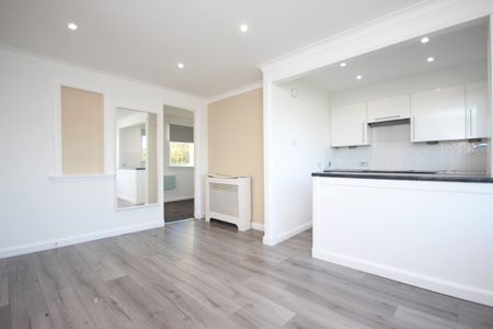 Springholm Drive, Airdrie, ML6 - Photo 5