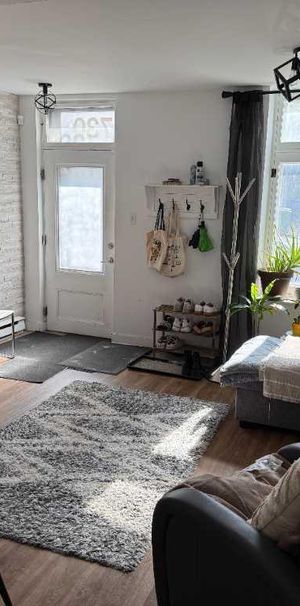 Cessation de bail: 4 1/2 dans St-Jean Bapstise à Québec - Photo 1