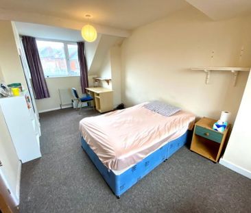 3 bedroom house share to rent - Photo 2